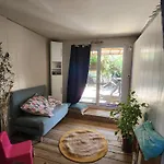Contaut Apartment